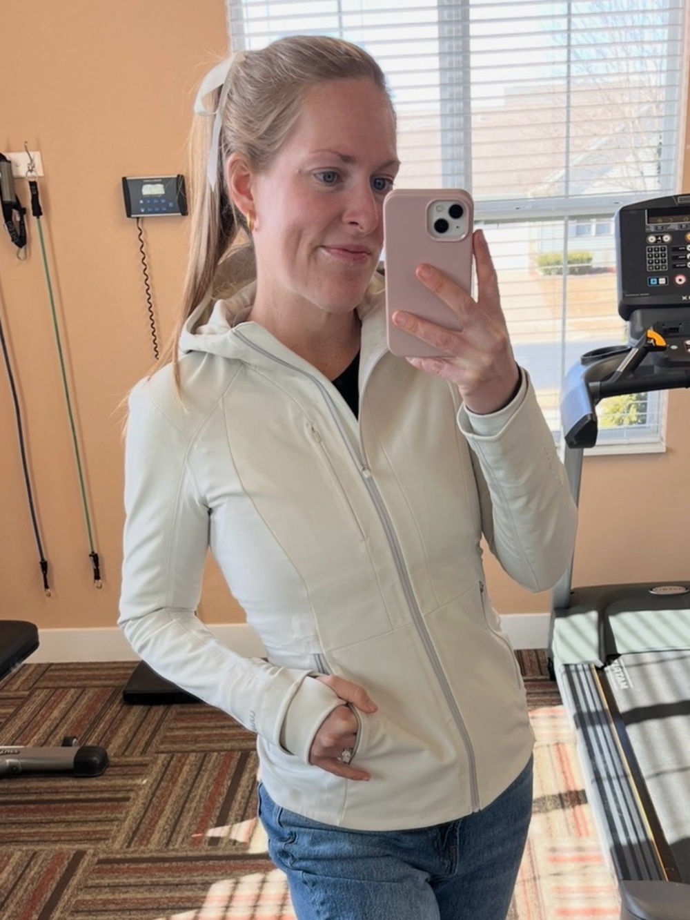 LULULEMON Cross Chill Jacket in Bone (size 6!)